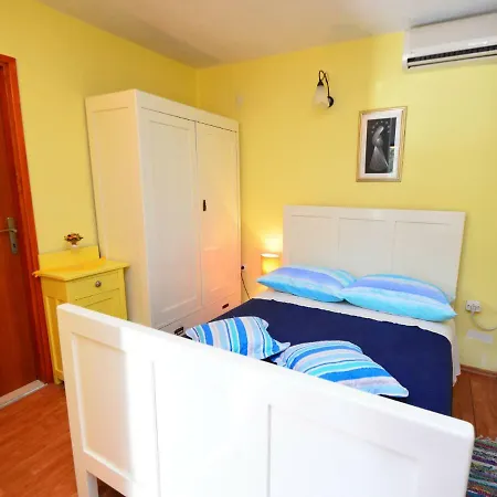 Viktorija.1 Apartamento